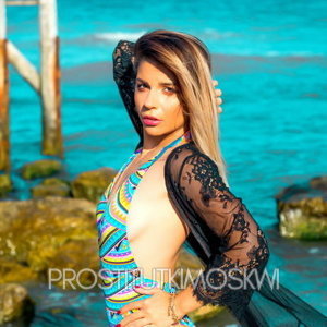 Шлюха Милана 20733